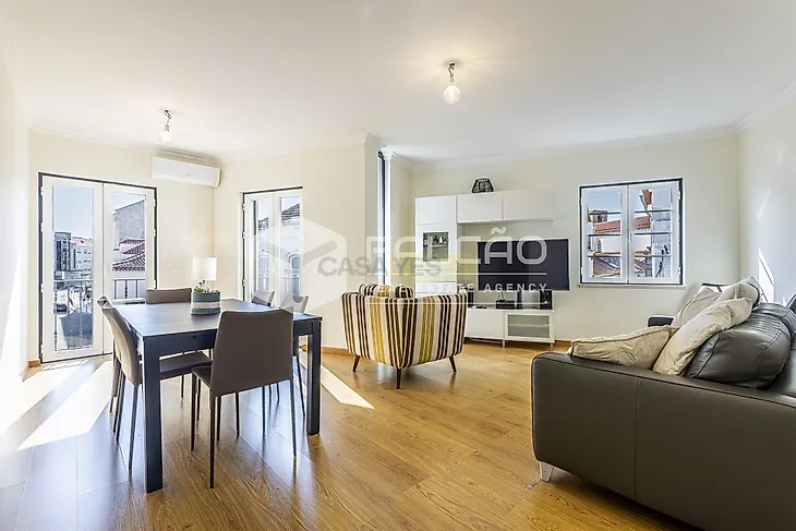 main-listing-picture-0