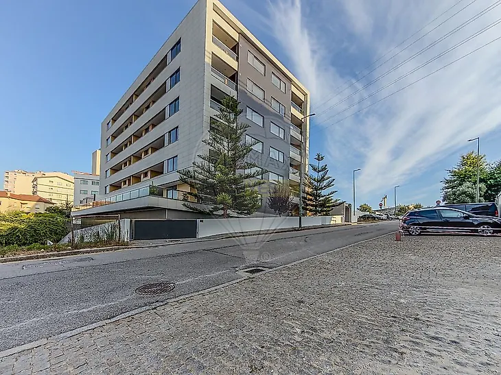 main-listing-picture-0
