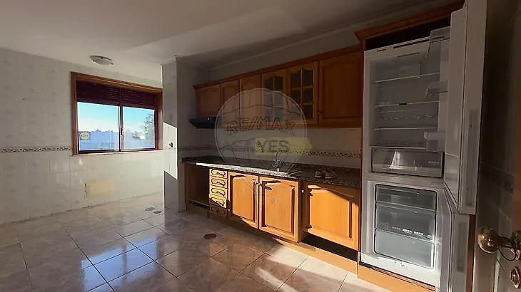 main-listing-picture-0