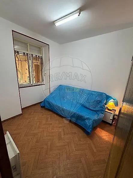 main-listing-picture-0