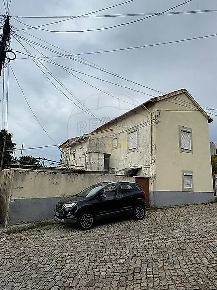 main-listing-picture-0