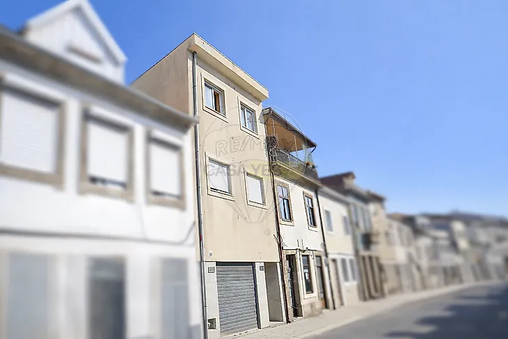 main-listing-picture-0