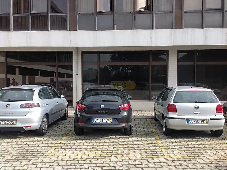 main-listing-picture-0