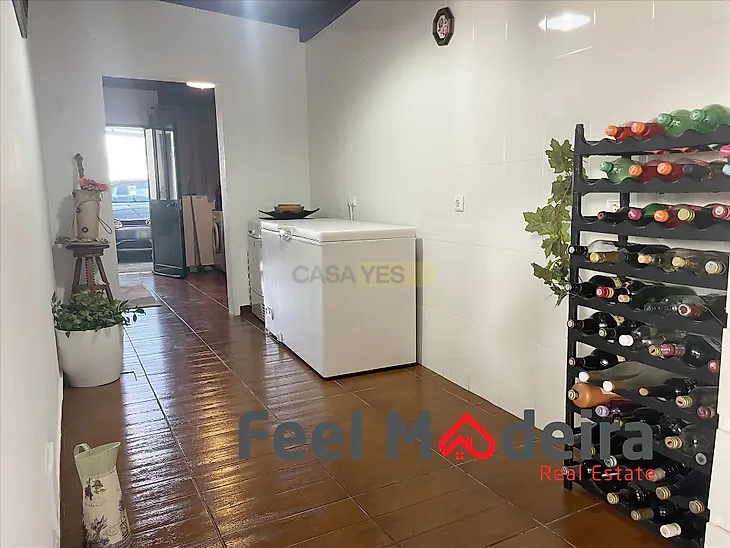 main-listing-picture-0