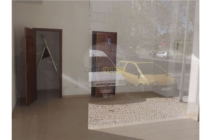 main-listing-picture-0