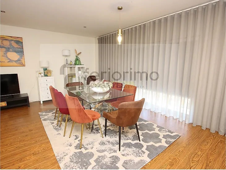 main-listing-picture-0