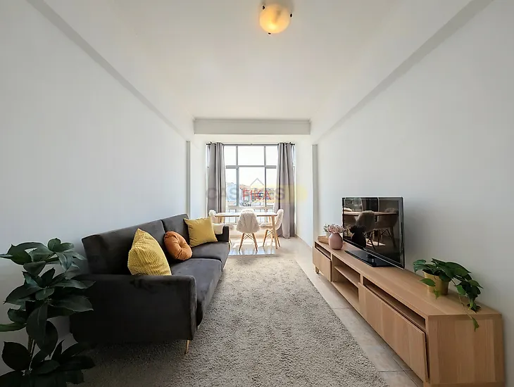 main-listing-picture-0