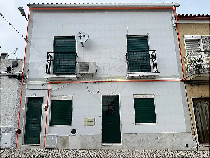 main-listing-picture-0