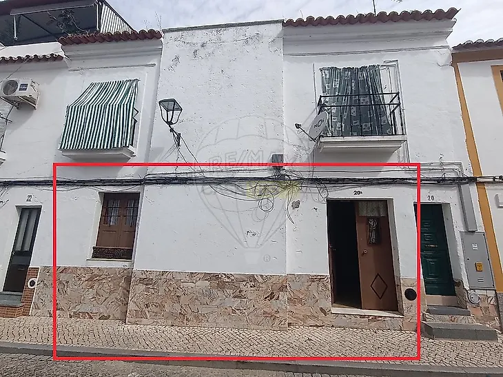 main-listing-picture-0