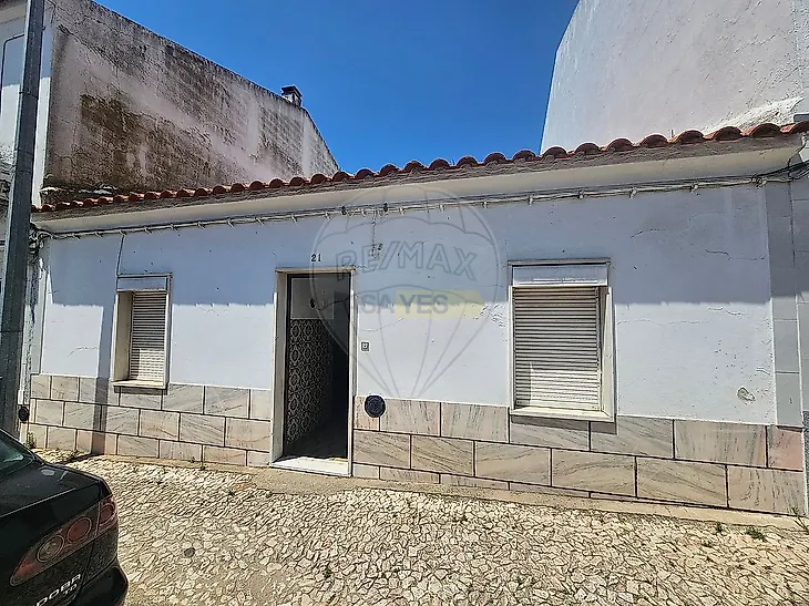main-listing-picture-0