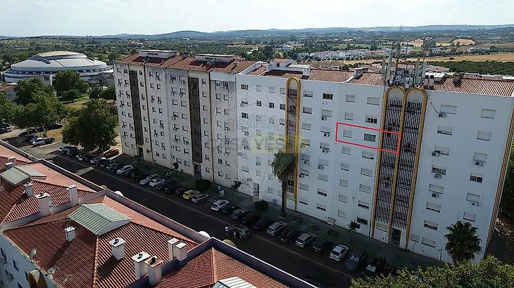 main-listing-picture-0