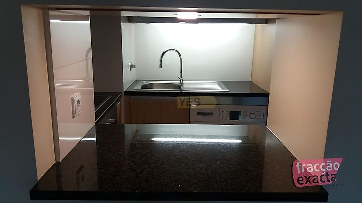 main-listing-picture-0