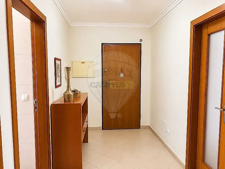main-listing-picture-0