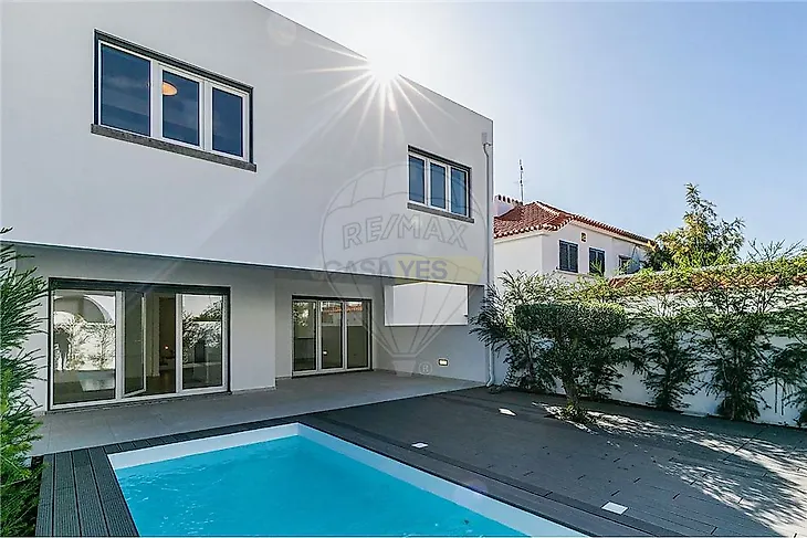 main-listing-picture-0