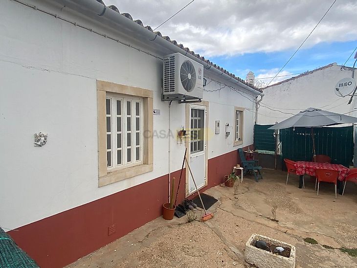 main-listing-picture-0