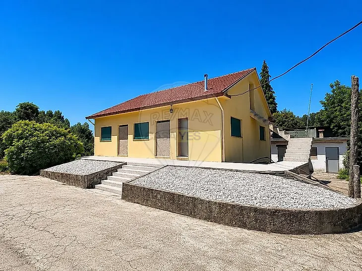 main-listing-picture-0