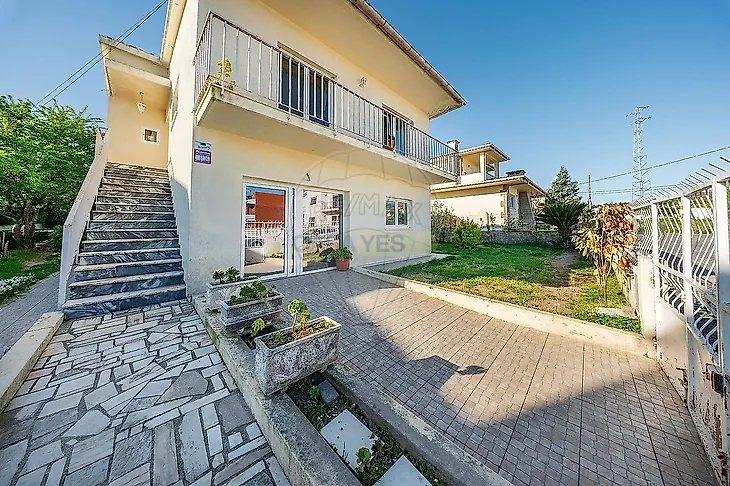 main-listing-picture-0