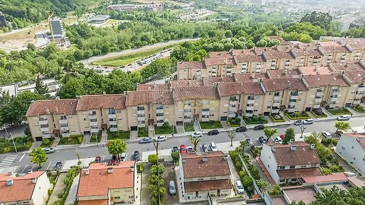 main-listing-picture-0