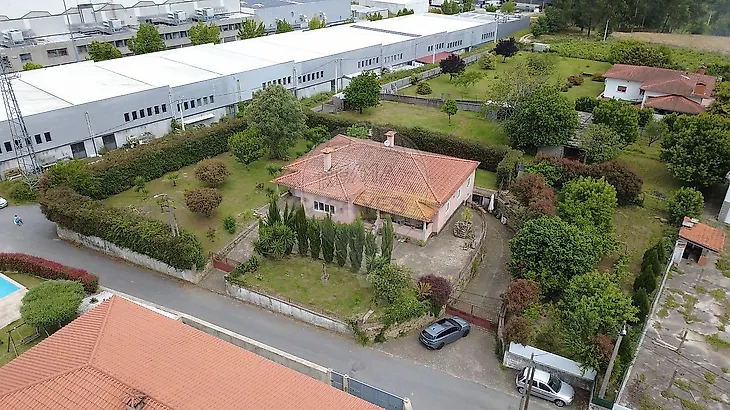 main-listing-picture-0