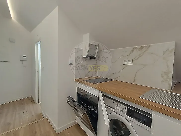 main-listing-picture-0