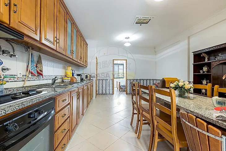 main-listing-picture-0