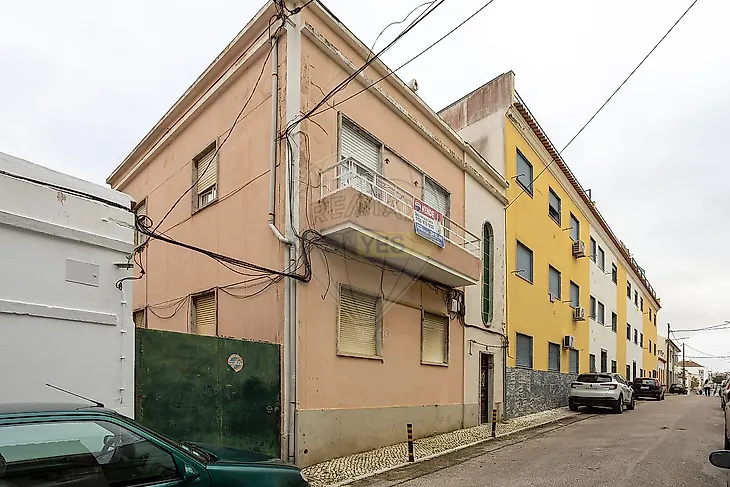 main-listing-picture-0