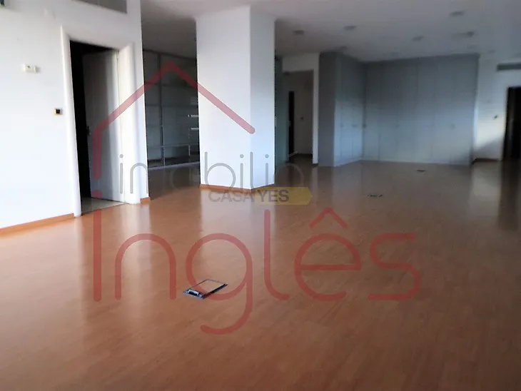 main-listing-picture-0