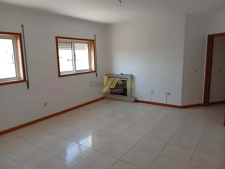 main-listing-picture-0