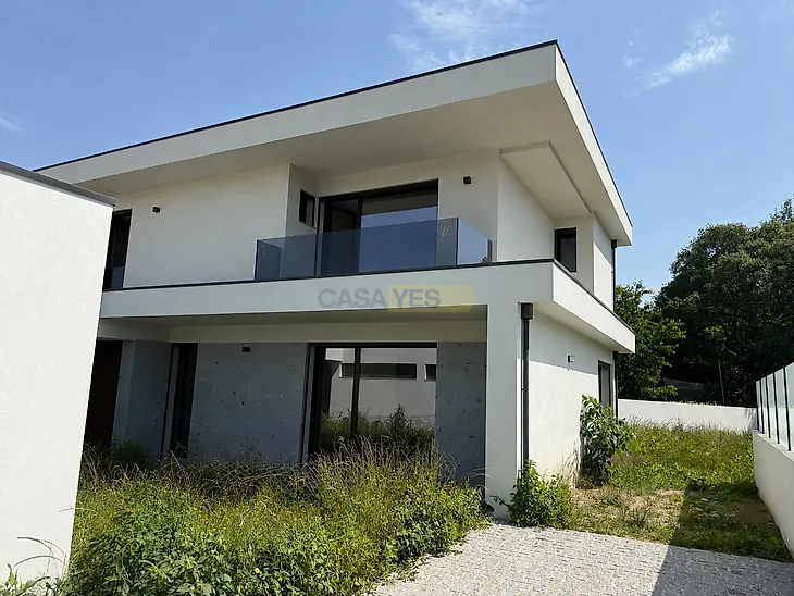 main-listing-picture-0