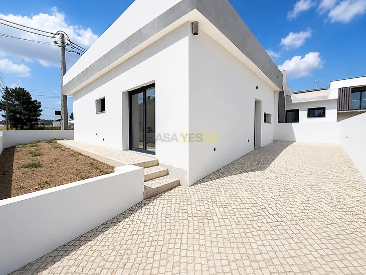 main-listing-picture-0