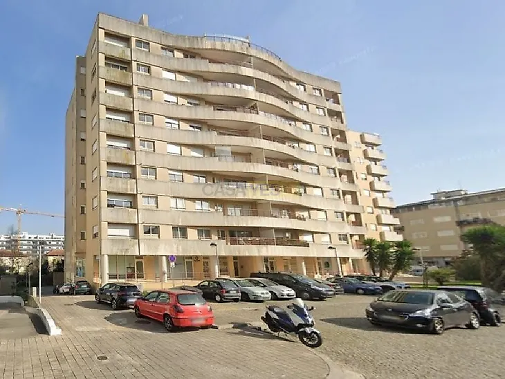 main-listing-picture-0