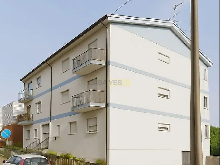 main-listing-picture-0