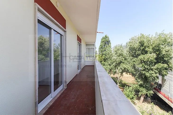 main-listing-picture-0