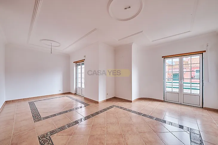 main-listing-picture-0