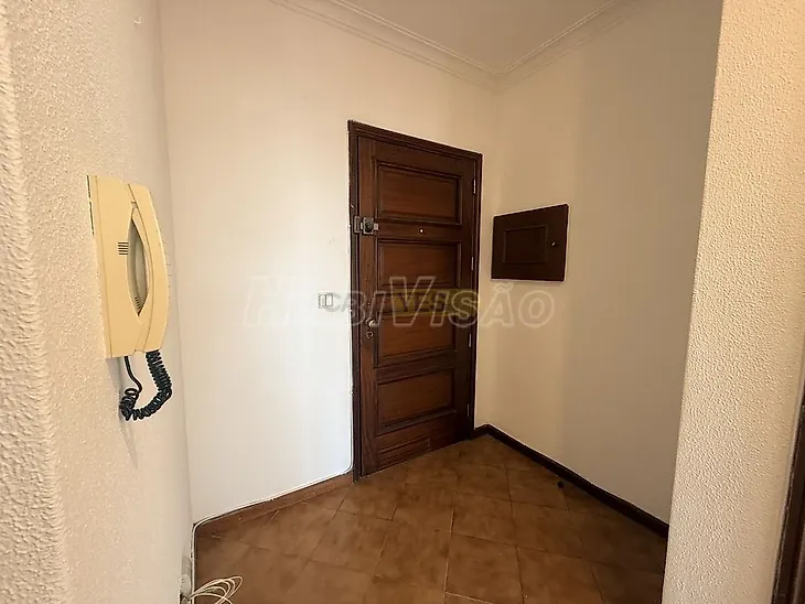 main-listing-picture-0