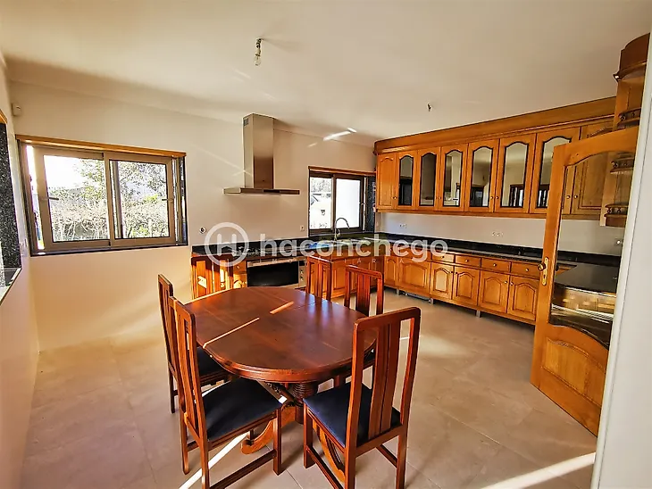 main-listing-picture-0