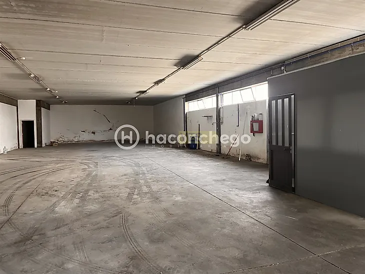 main-listing-picture-0