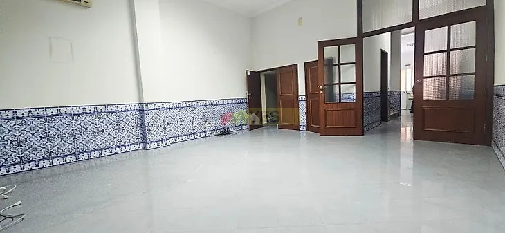 main-listing-picture-0