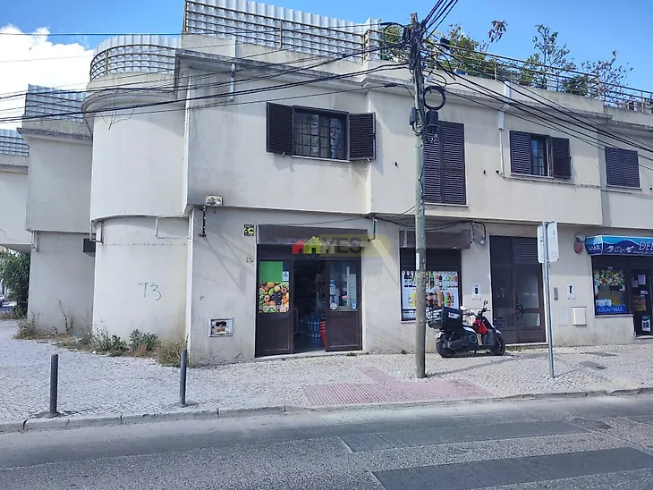 main-listing-picture-0