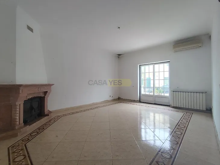 main-listing-picture-0