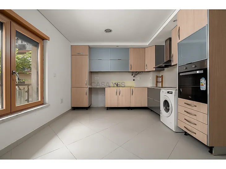main-listing-picture-0