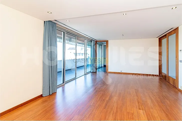 main-listing-picture-0