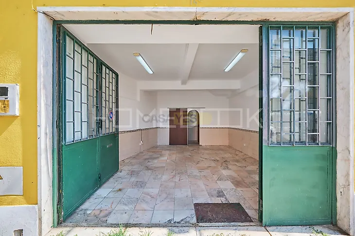 main-listing-picture-0