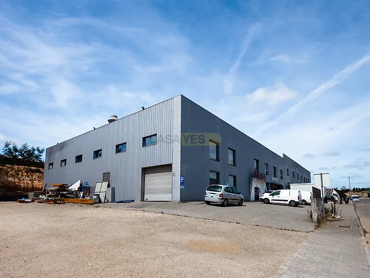 main-listing-picture-0