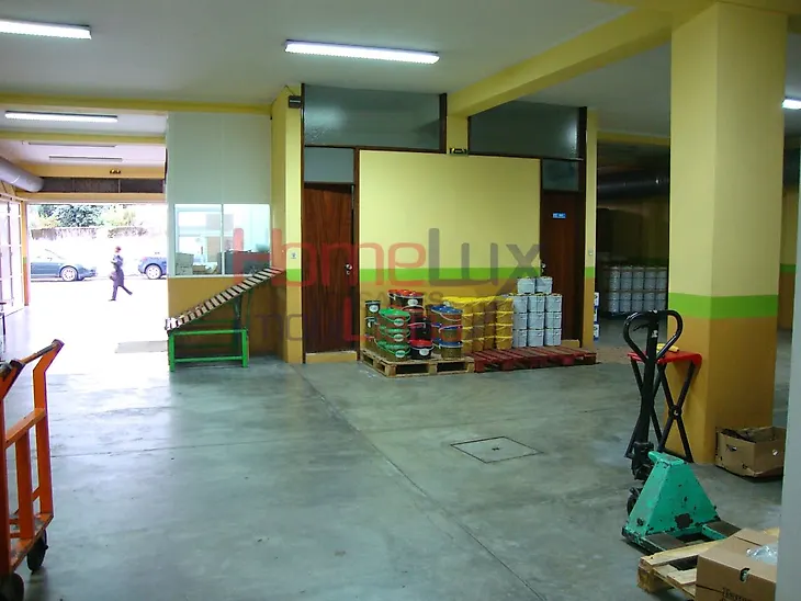 main-listing-picture-0