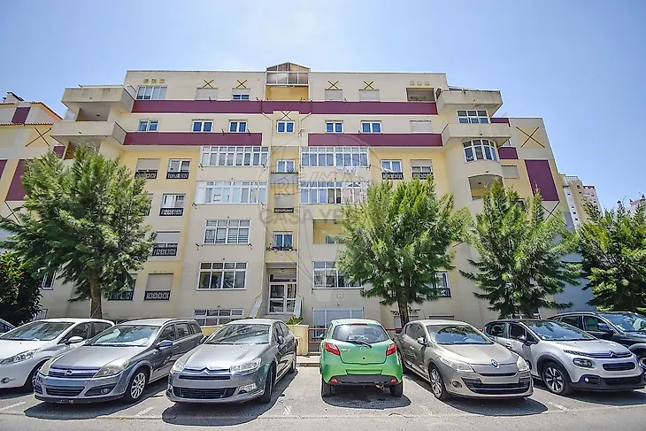main-listing-picture-0