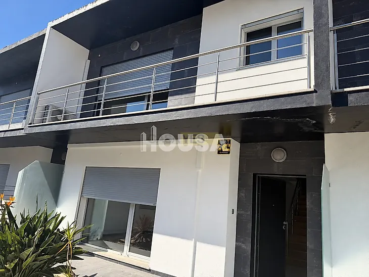 main-listing-picture-0