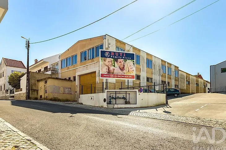 main-listing-picture-0