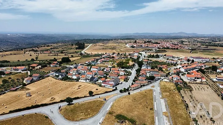 main-listing-picture-0