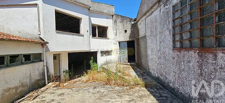 main-listing-picture-0